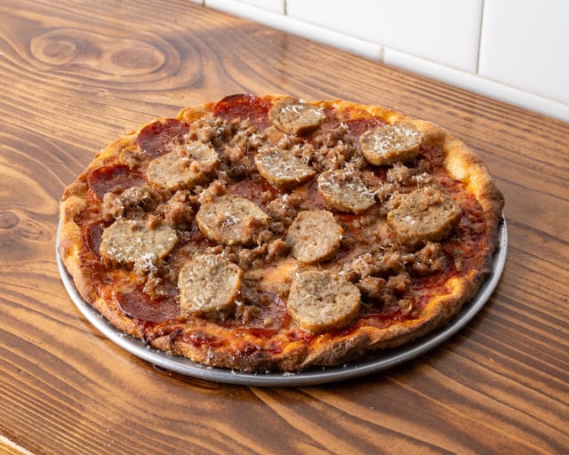 Amante Della Carne Small Pie 10".